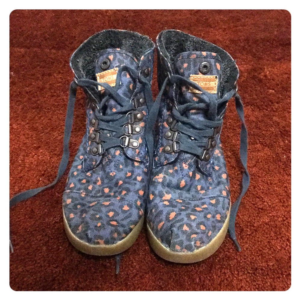 TOMS cheetah print high-tops